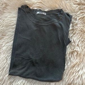 Buck Mason grey shirt